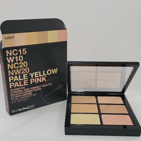 MAC Studio Fix Conceal and Correct Palette *LIGHT* / 0.21 oz / New in box - Picture 2 of 6